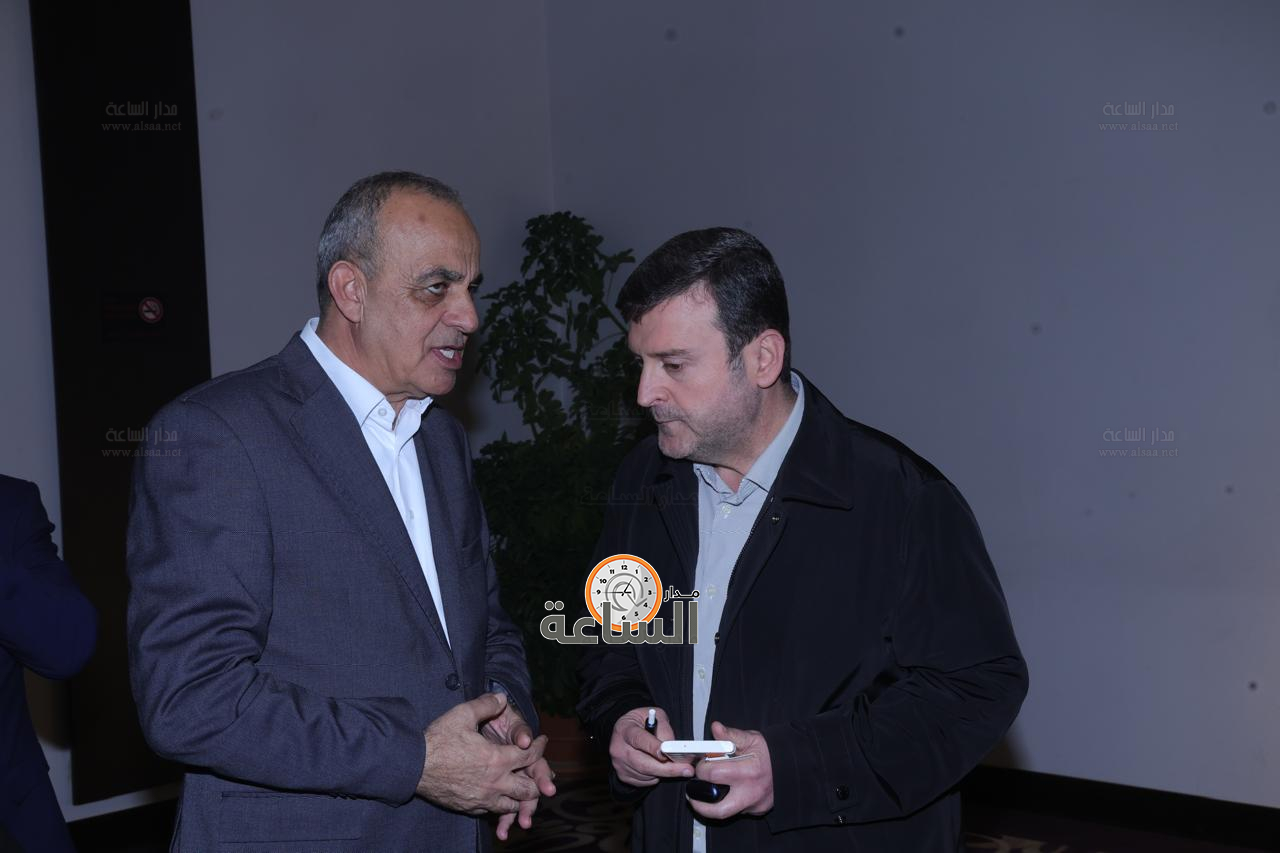 Madar Al-Saa Images 0.8741350196514912