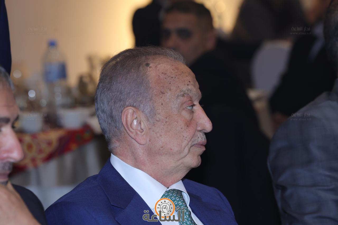 Madar Al-Saa Images 0.4905217458327894