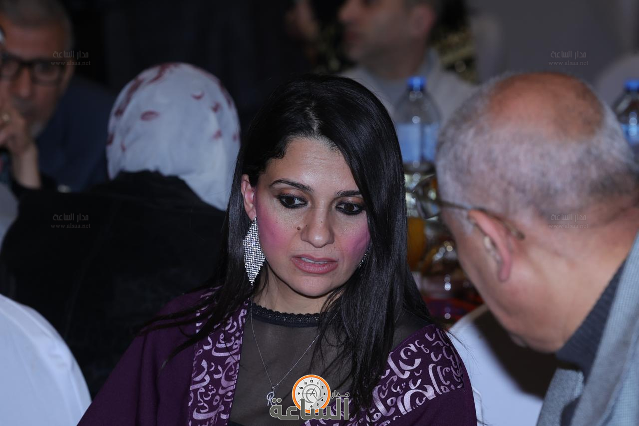 Madar Al-Saa Images 0.8640240740015734