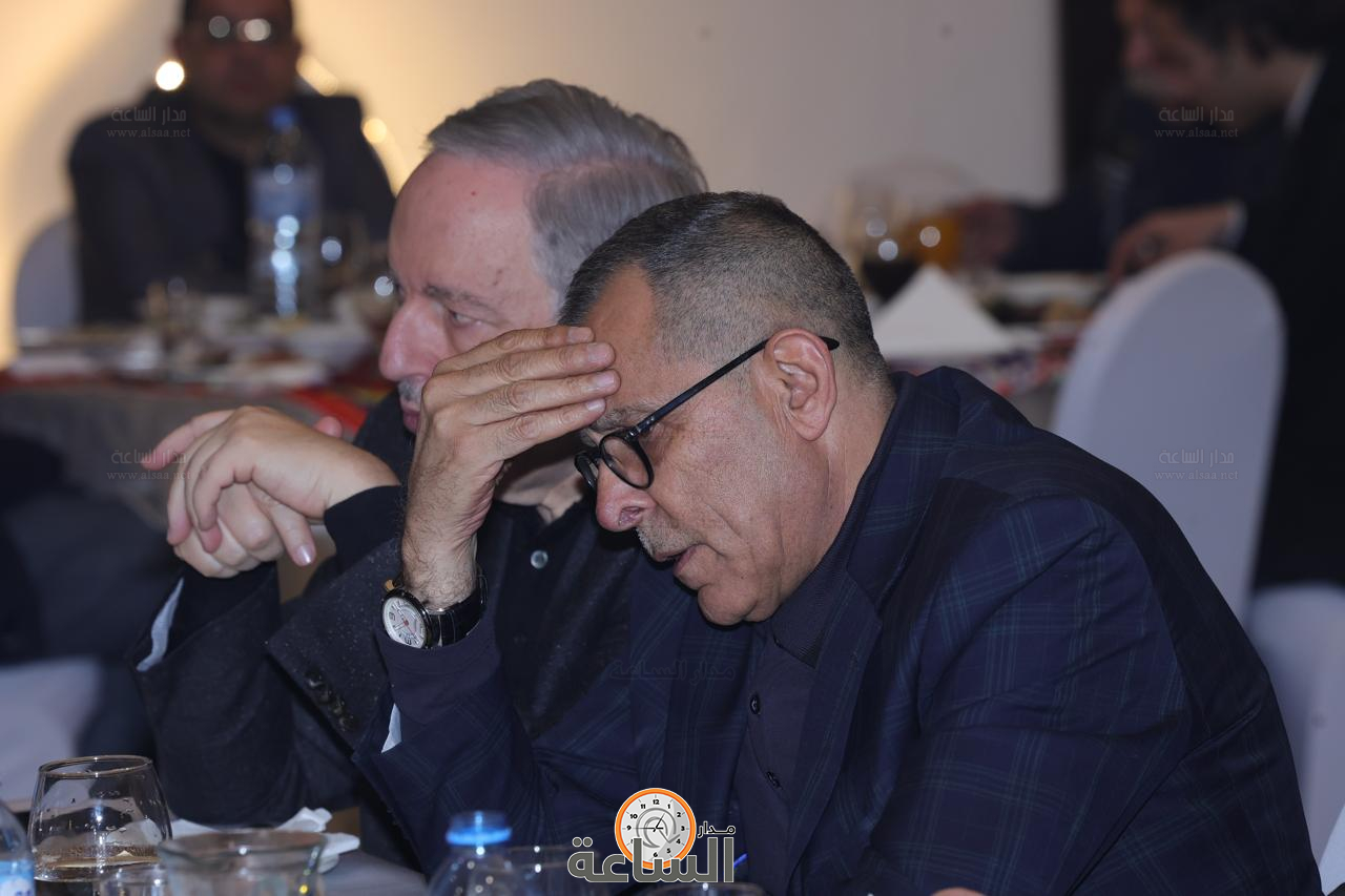 Madar Al-Saa Images 0.4437319603393399