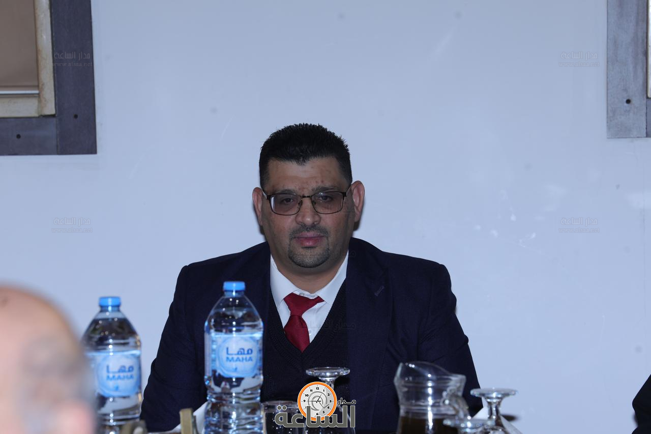 Madar Al-Saa Images 0.7157328024531495