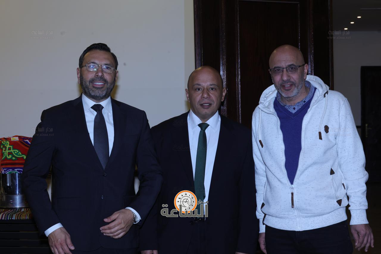 Madar Al-Saa Images 0.9160305637364805