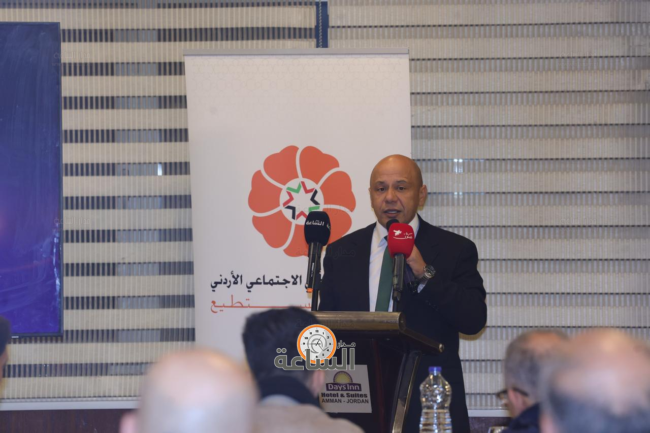 Madar Al-Saa Images 0.819978552212038