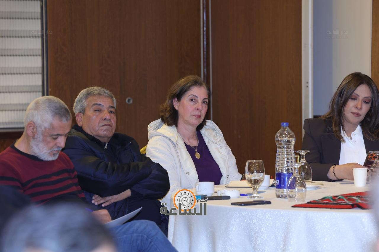 Madar Al-Saa Images 0.7738614081971937