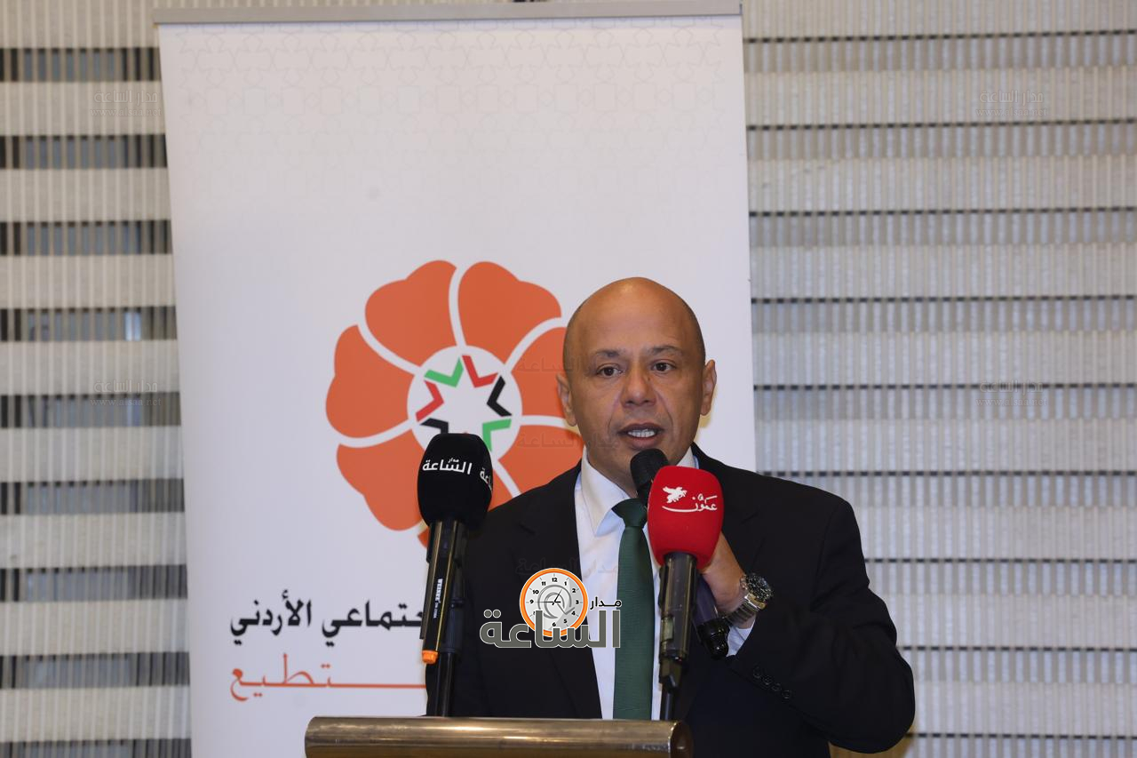 Madar Al-Saa Images 0.8771256934812263