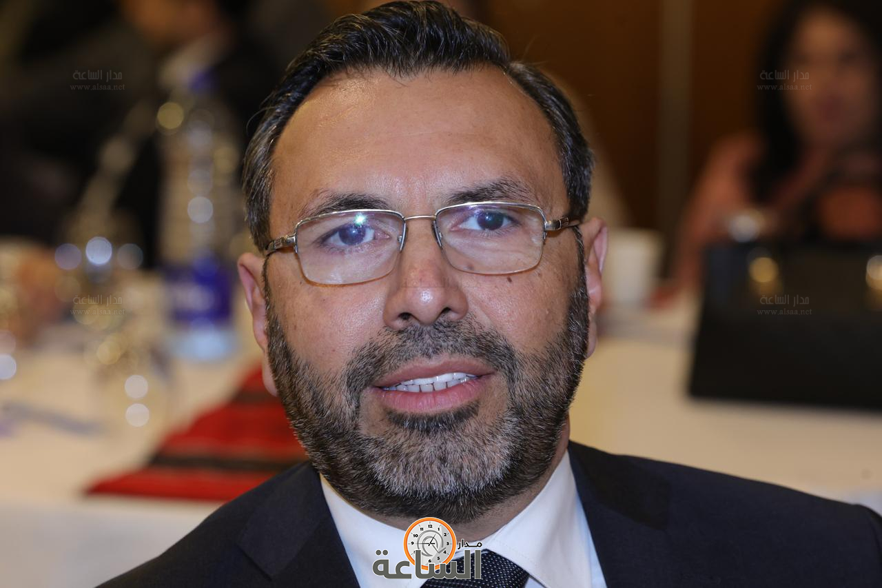 Madar Al-Saa Images 0.7951173459544851