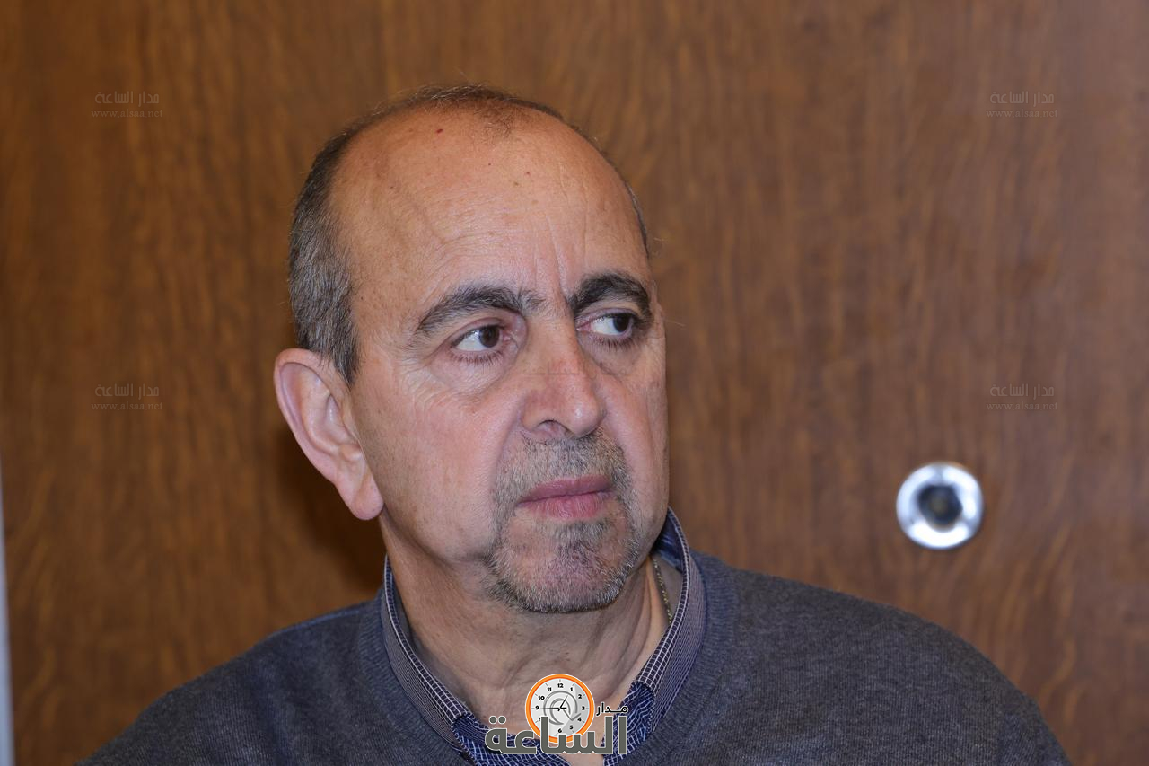 Madar Al-Saa Images 0.940222332206609