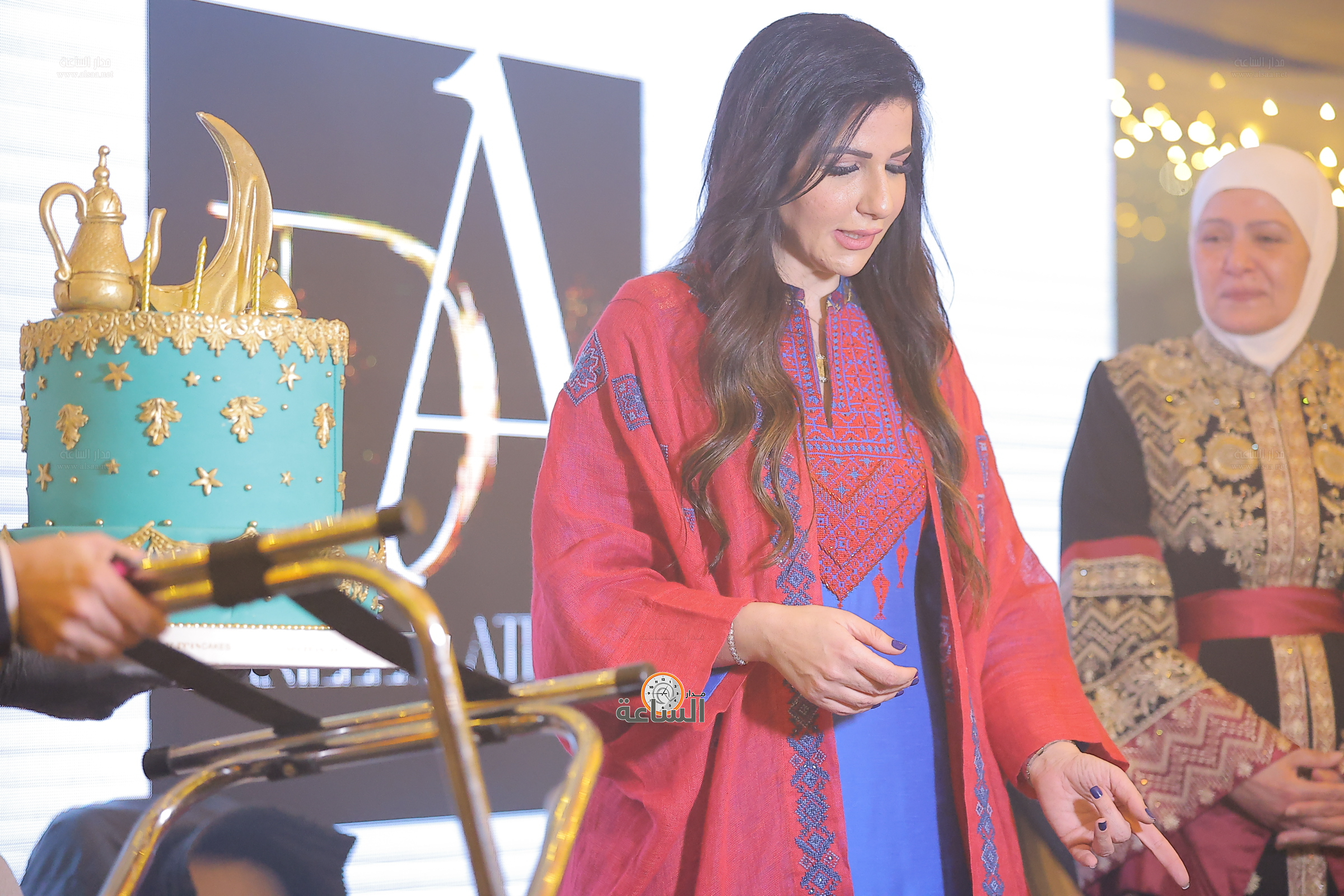 Madar Al-Saa Images 0.8221041667200338