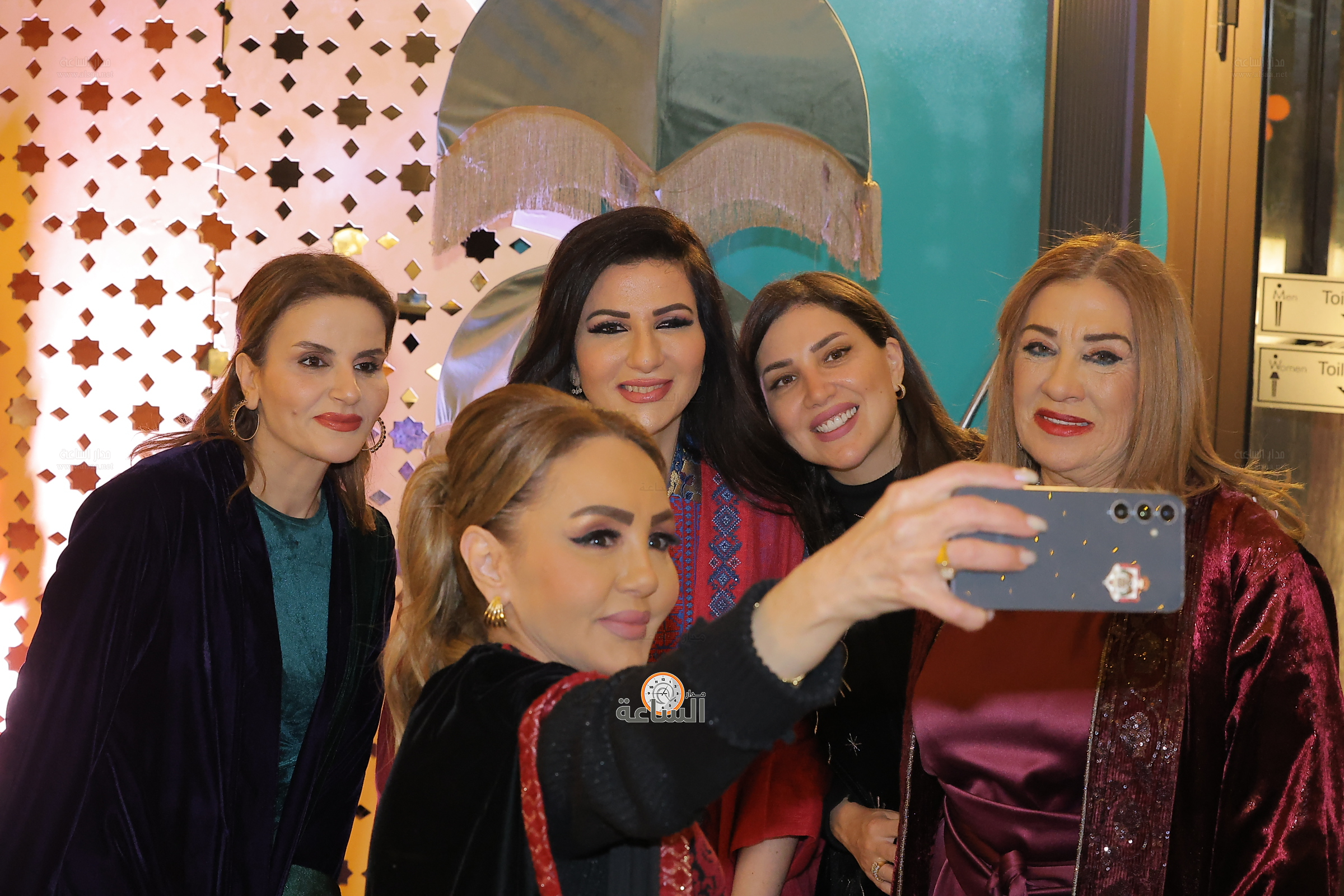 Madar Al-Saa Images 0.6178405133092295