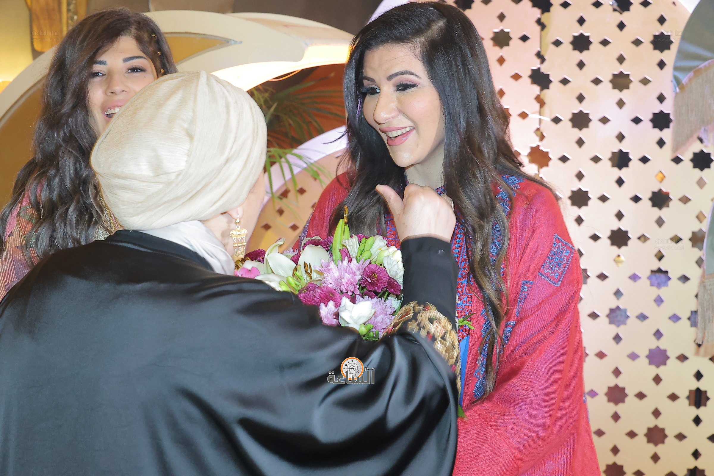 Madar Al-Saa Images 0.13915830264650664