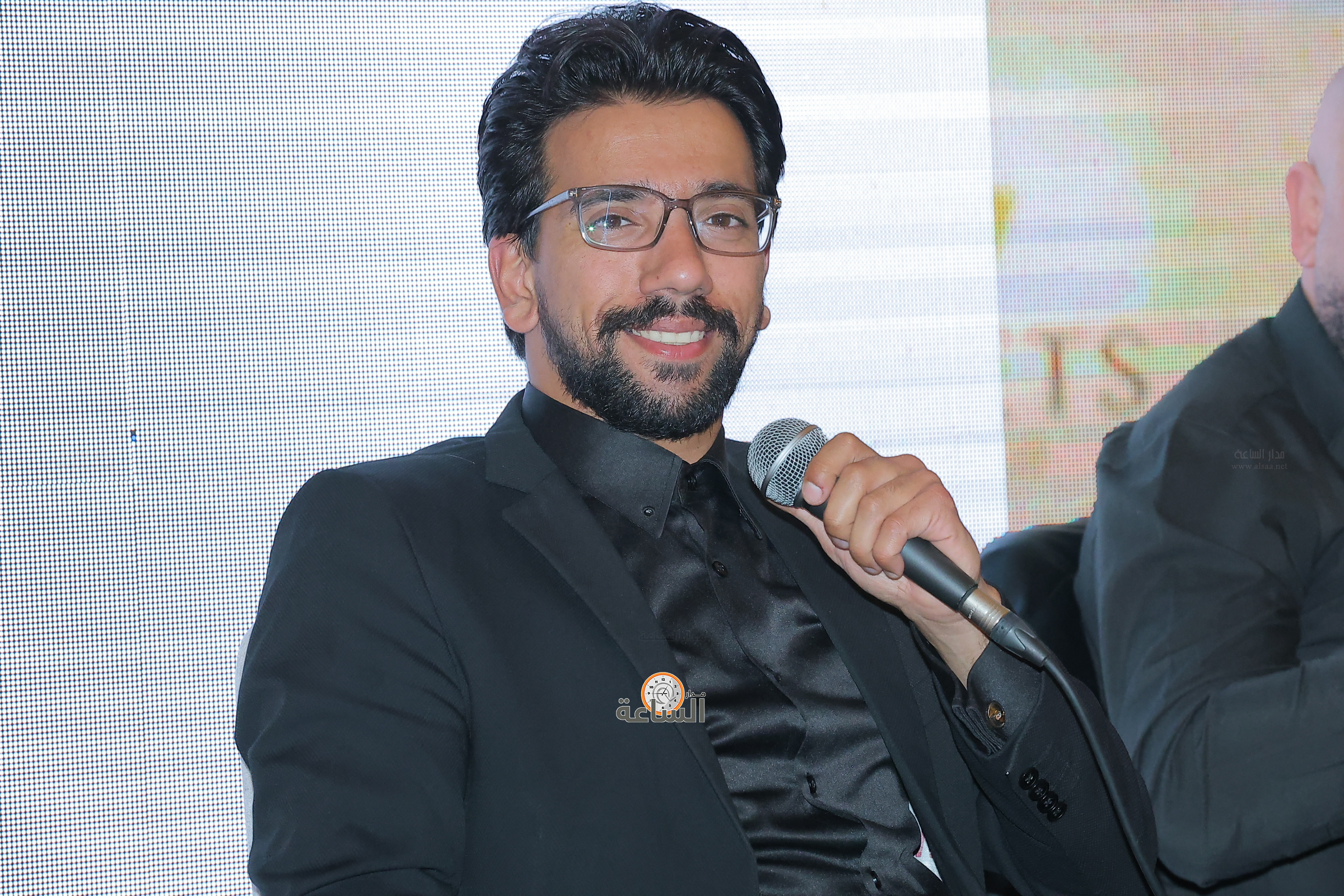 Madar Al-Saa Images 0.3720951841087523