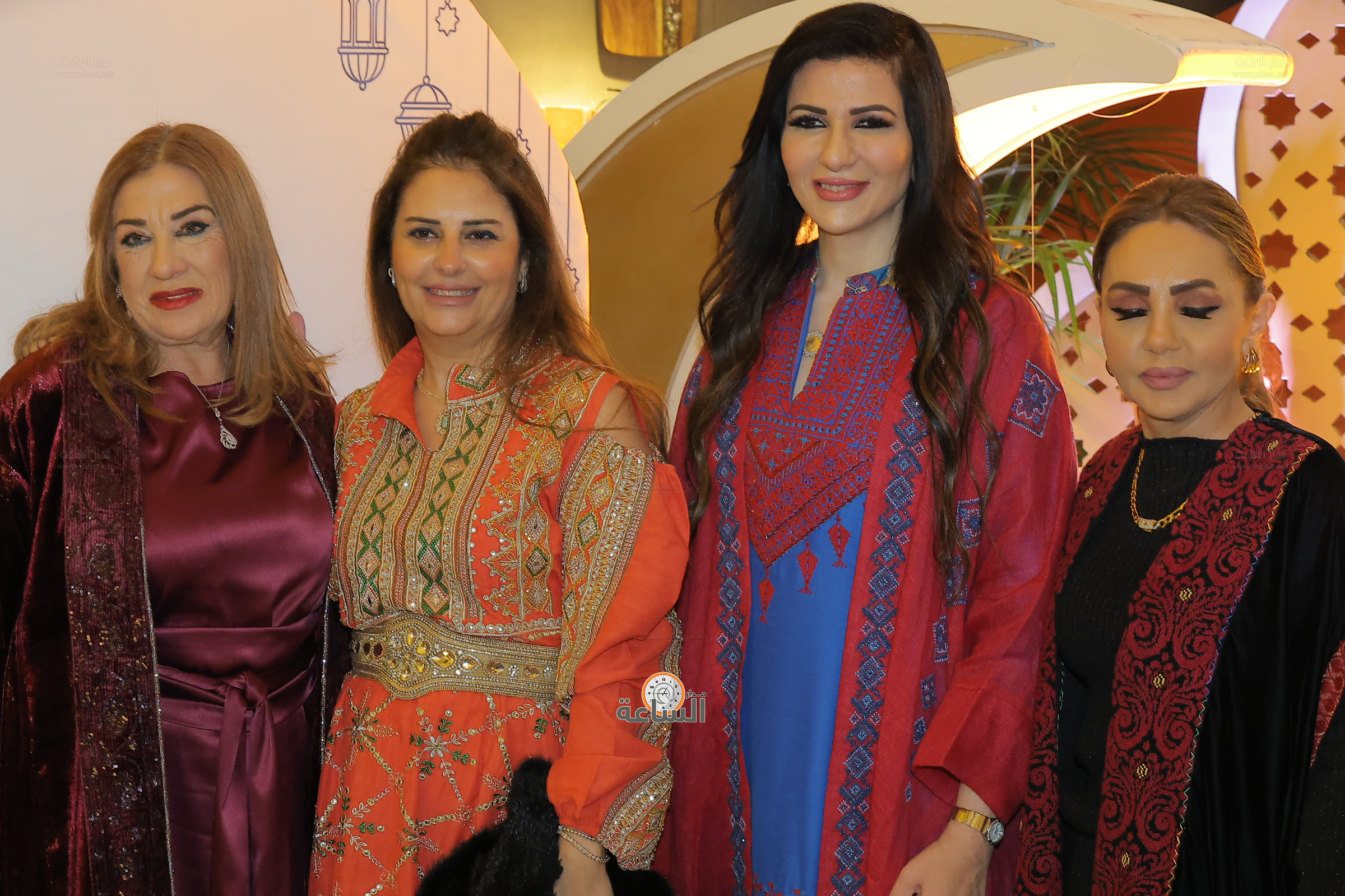 Madar Al-Saa Images 0.47480587821759124