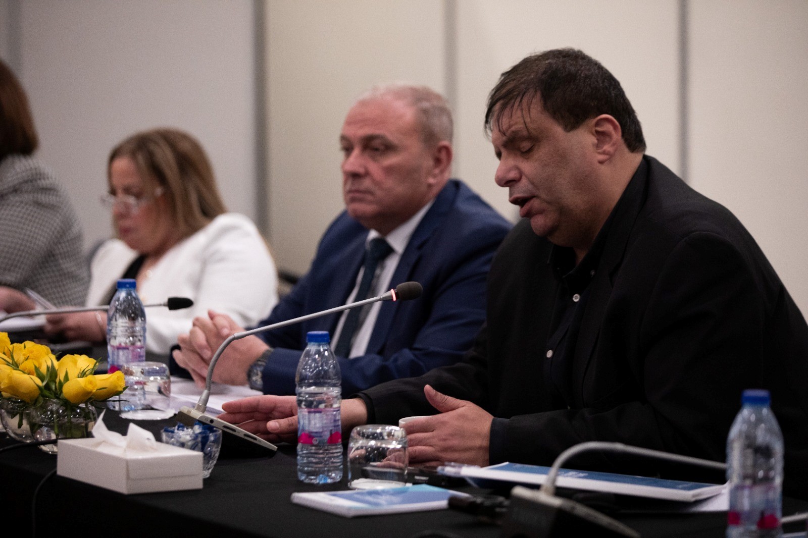 Madar Al-Saa Images 0.052060819888075205