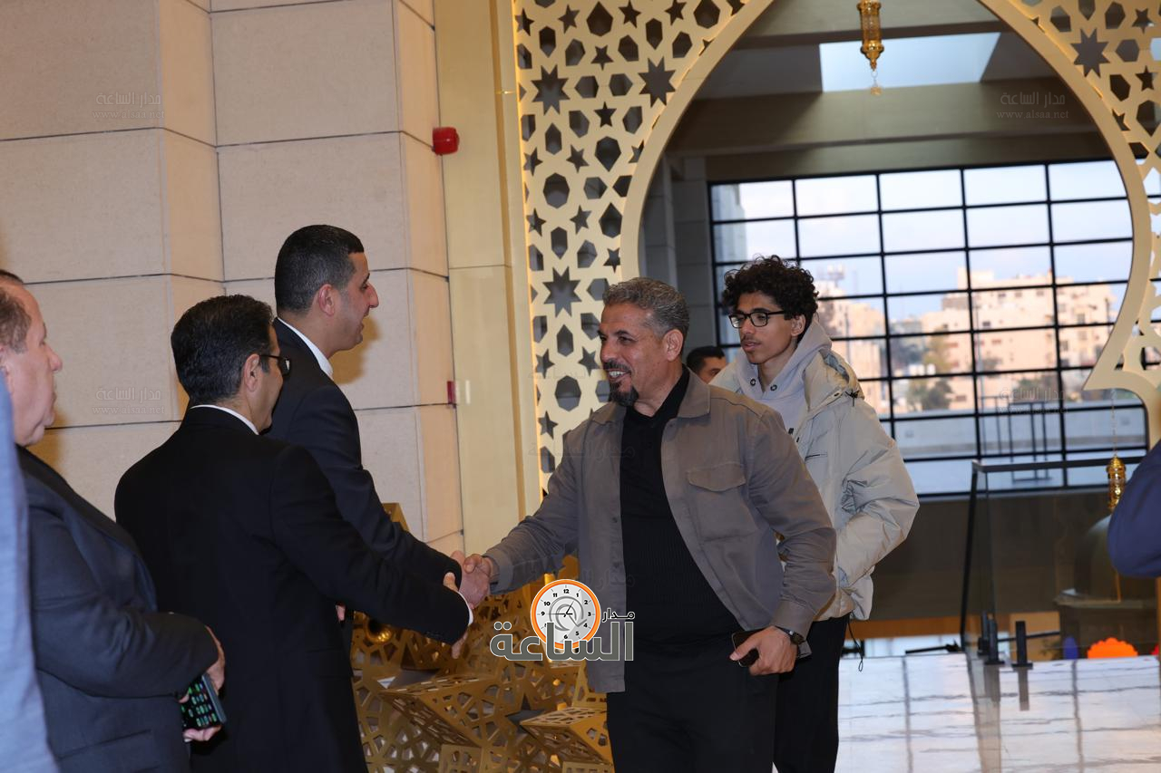 Madar Al-Saa Images 0.6175836359875673