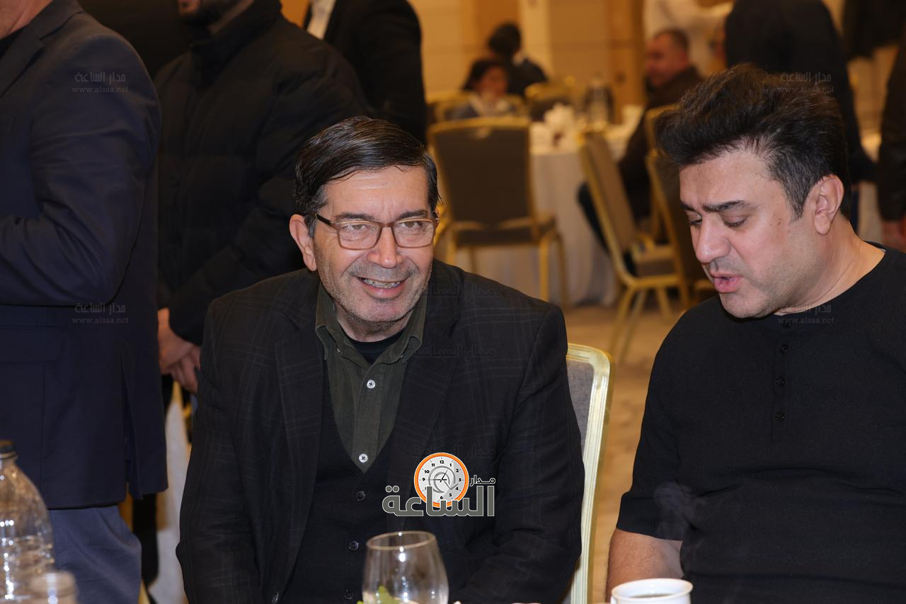 Madar Al-Saa Images 0.47635813421523476