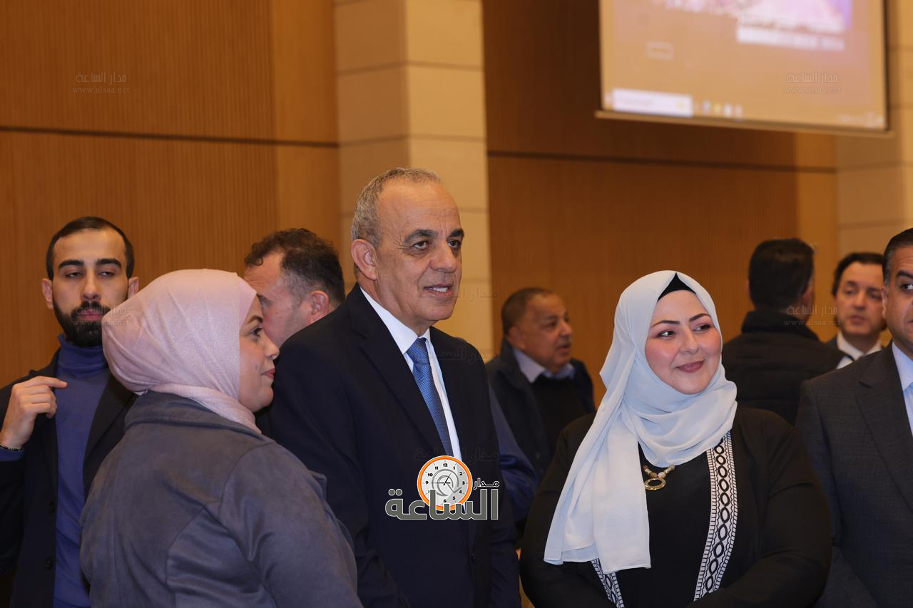 Madar Al-Saa Images 0.17643554350884727