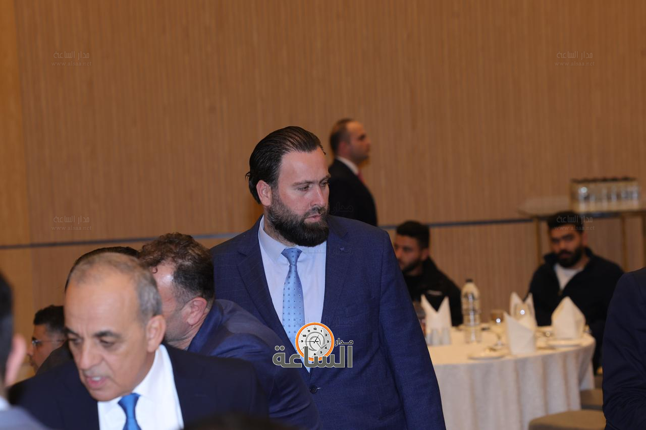 Madar Al-Saa Images 0.3586429104915452