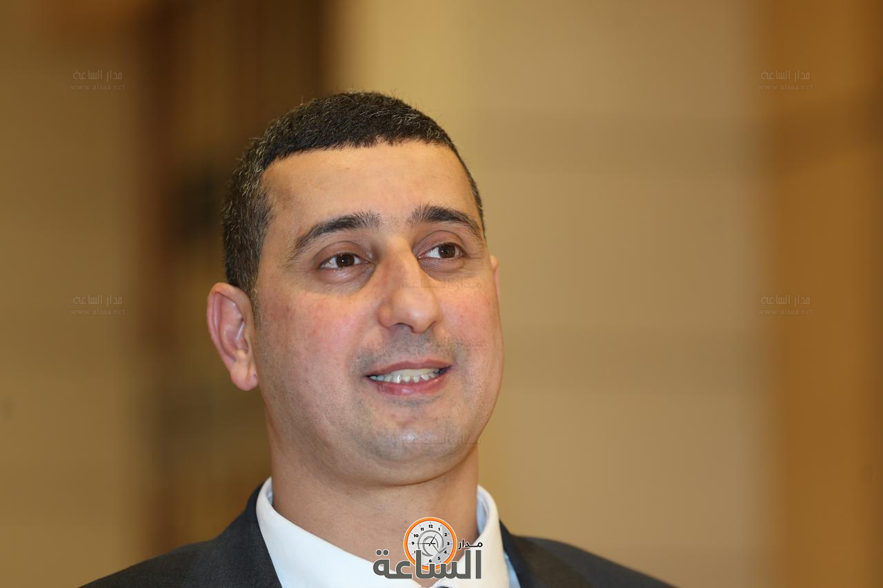 Madar Al-Saa Images 0.04464253554893394