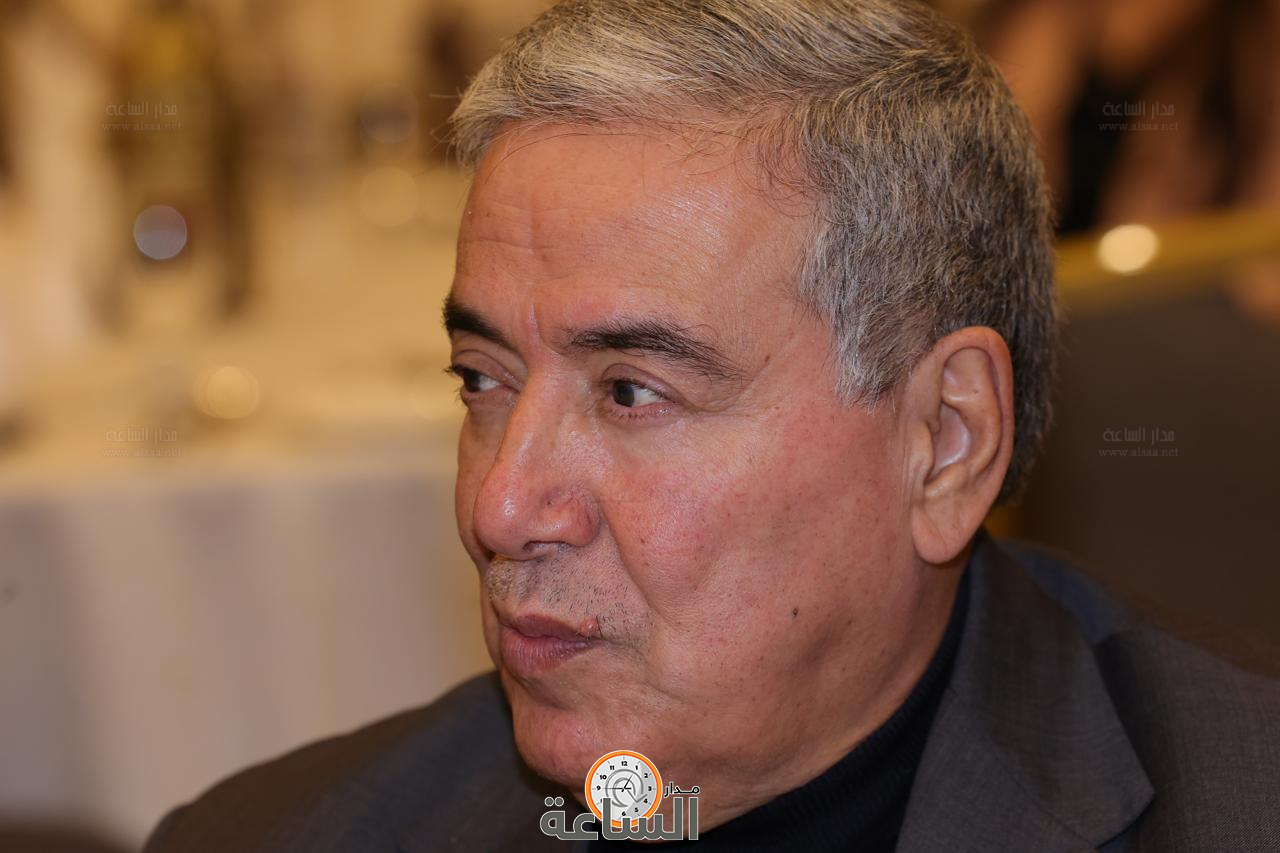 Madar Al-Saa Images 0.04122947682924949