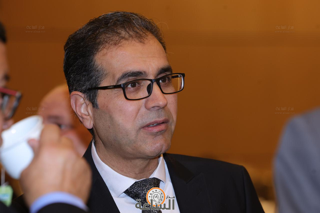 Madar Al-Saa Images 0.1470928440856335