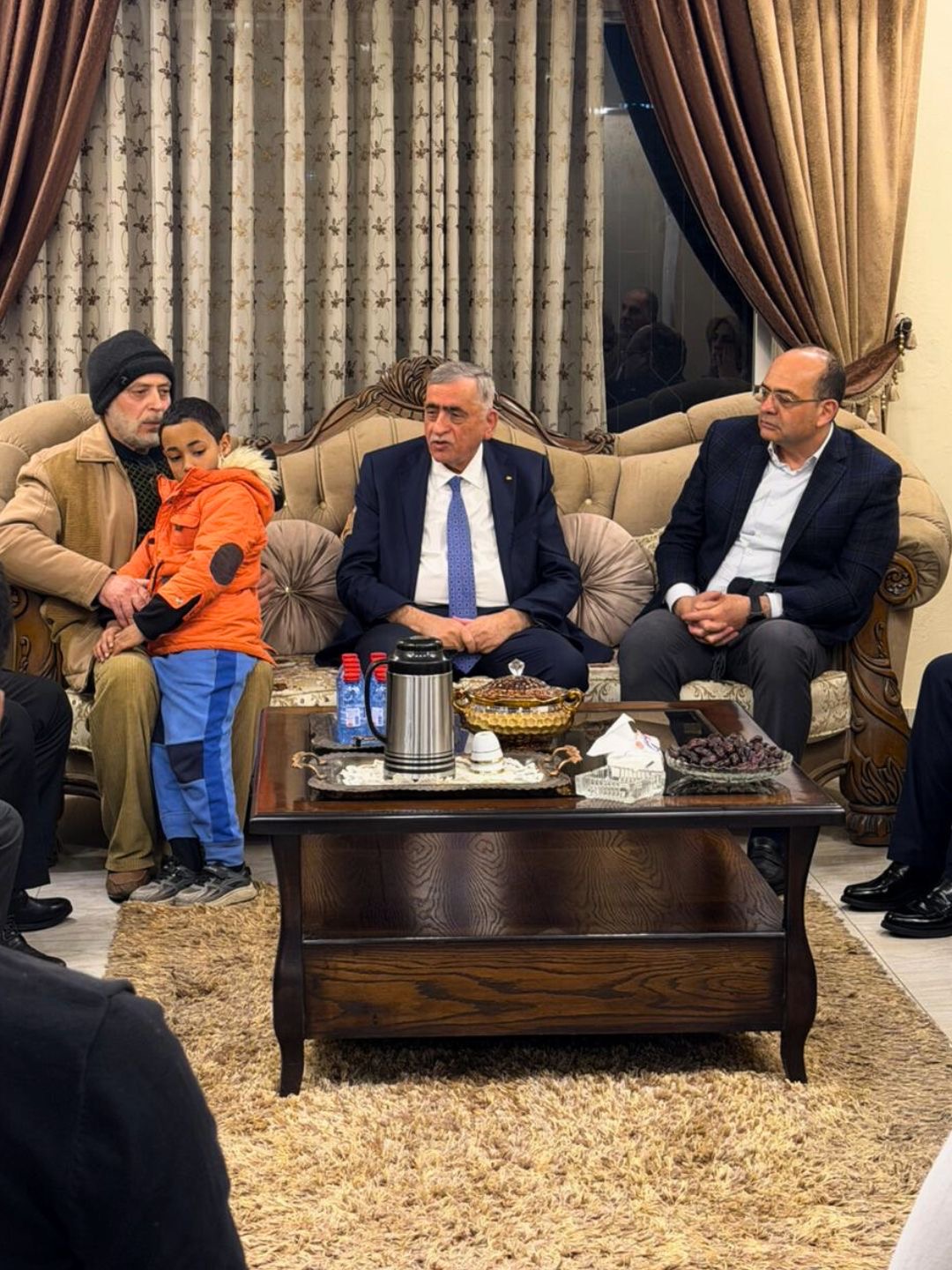 Madar Al-Saa Images 0.9383125408643446