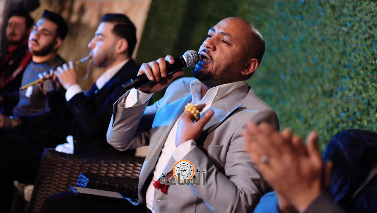 Madar Al-Saa Images 0.17671596736875472