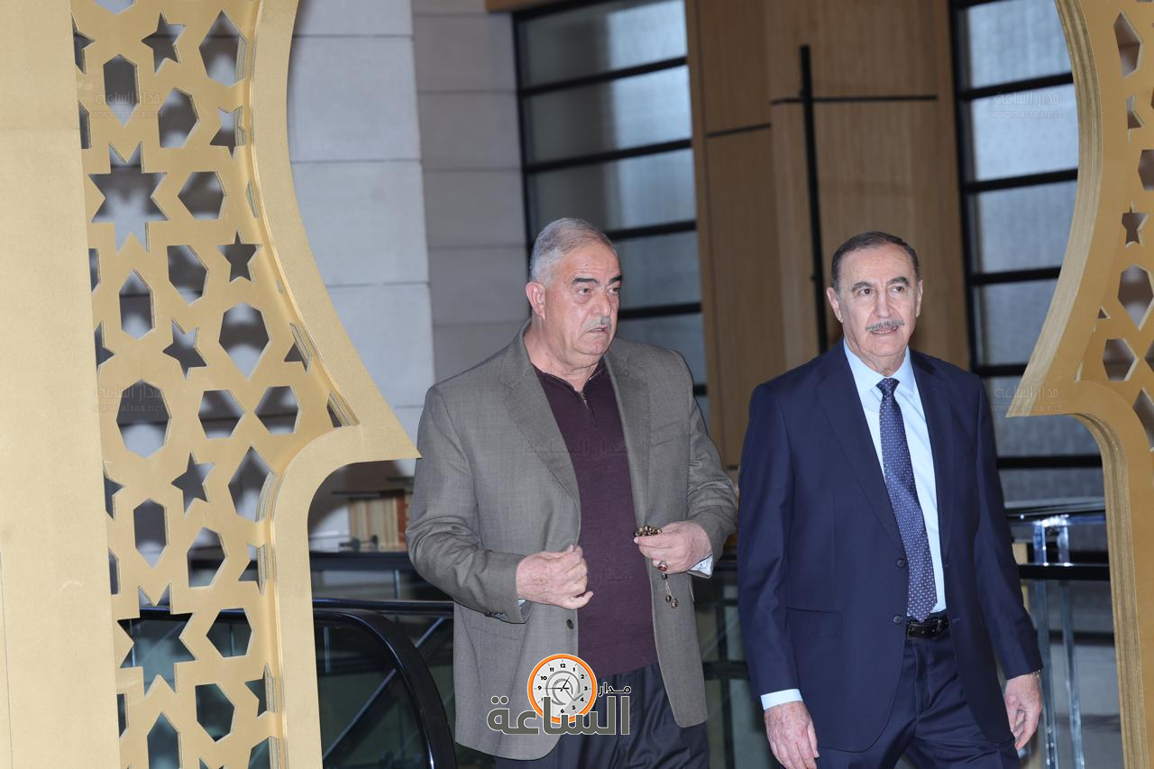 Madar Al-Saa Images 0.491404448355486