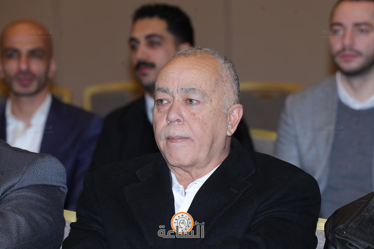 Madar Al-Saa Images 0.23550468745388287