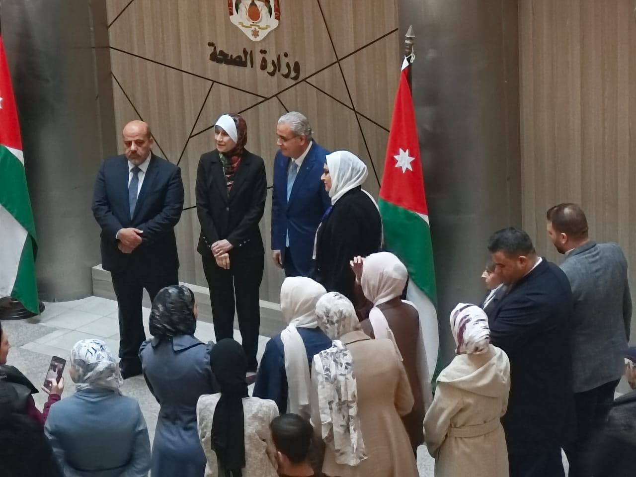 Madar Al-Saa Images 0.11413281362544914