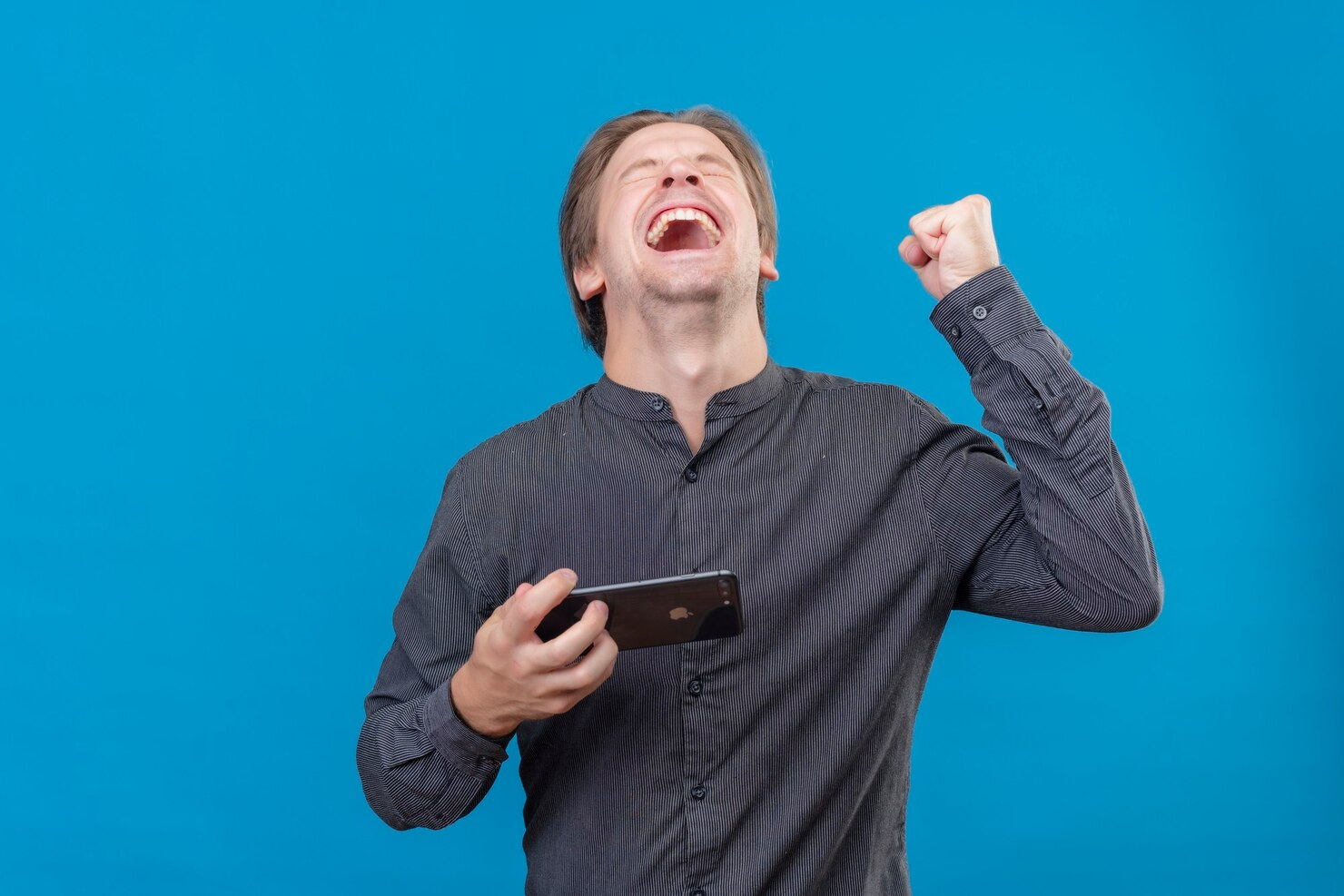 Madar Al-Saa Images 0.3892657611465691