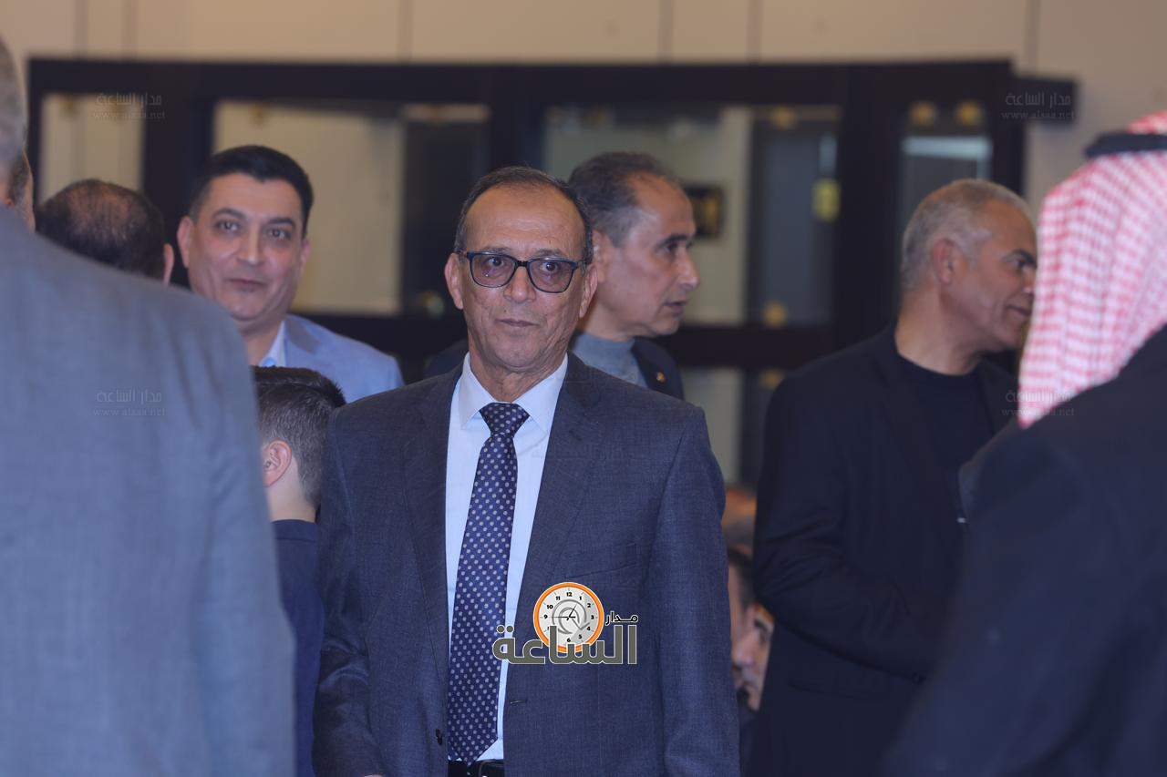 Madar Al-Saa Images 0.8223667308984072