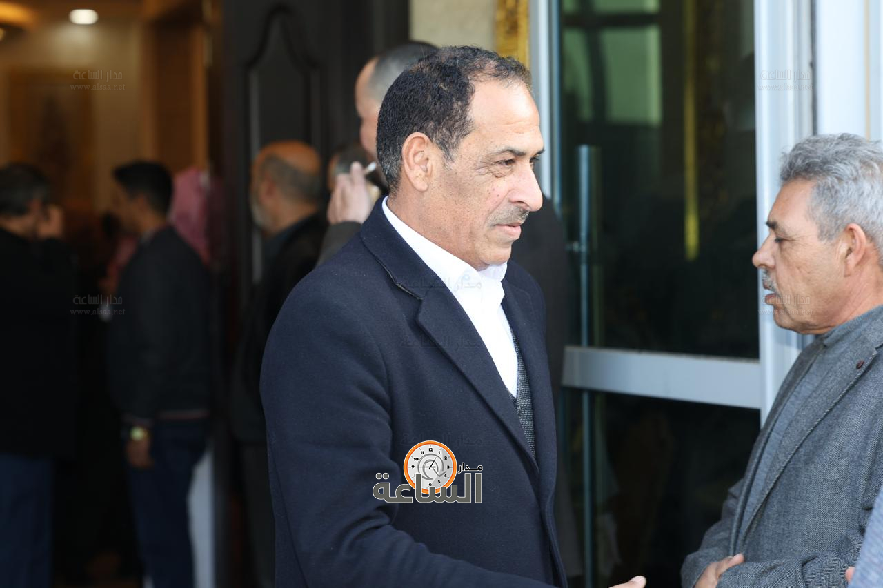 Madar Al-Saa Images 0.7865045910257541