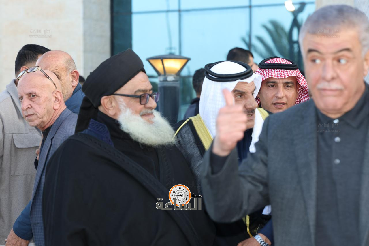 Madar Al-Saa Images 0.532944181751741