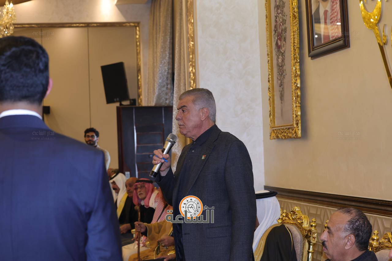 Madar Al-Saa Images 0.4982155876664096