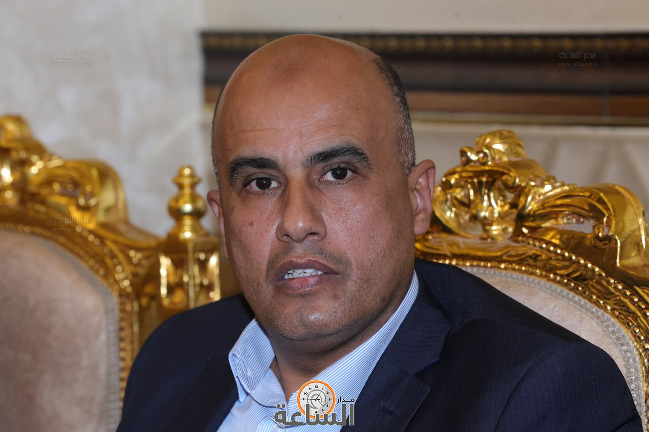 Madar Al-Saa Images 0.6505200581906683