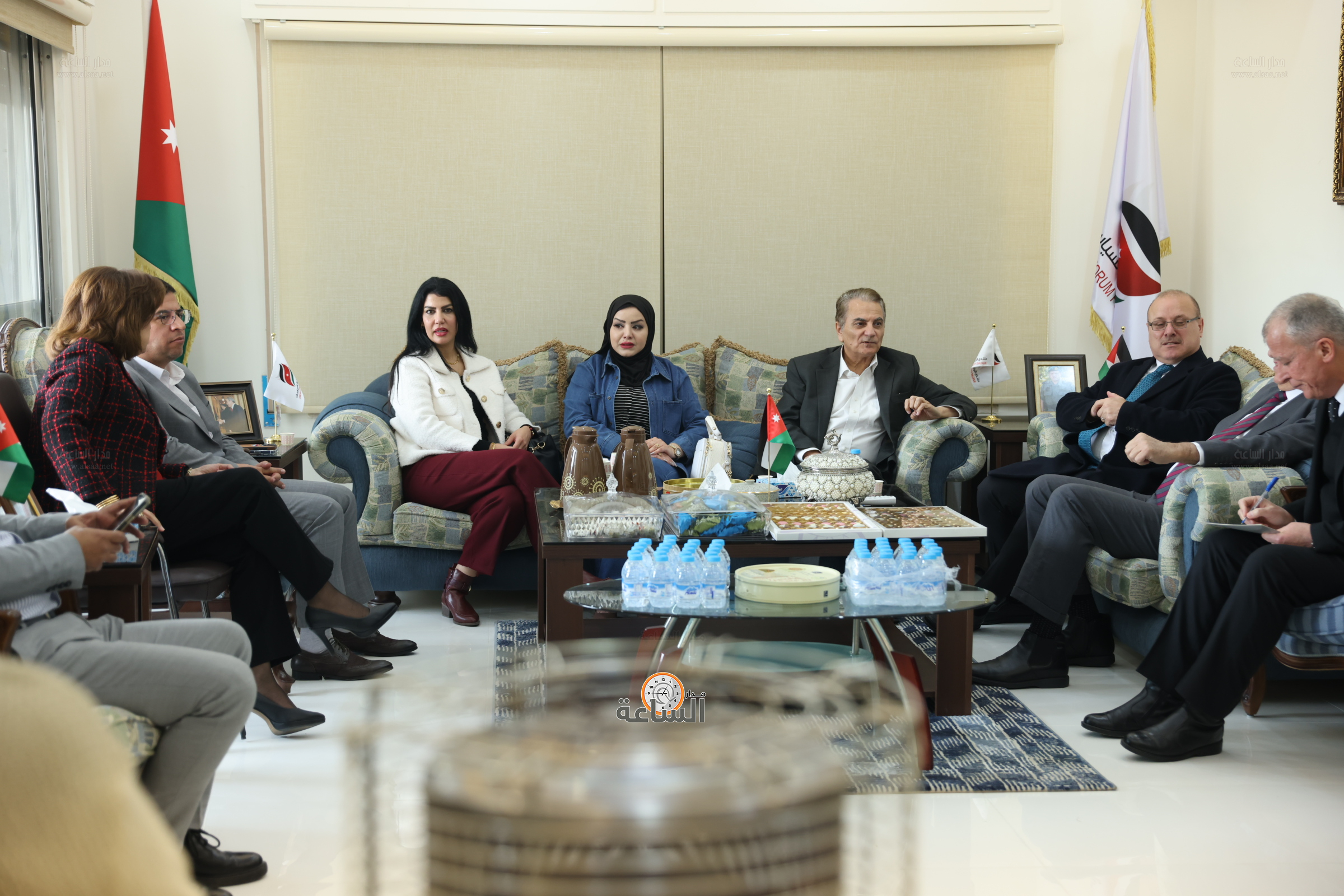 Madar Al-Saa Images 0.17471157548807104