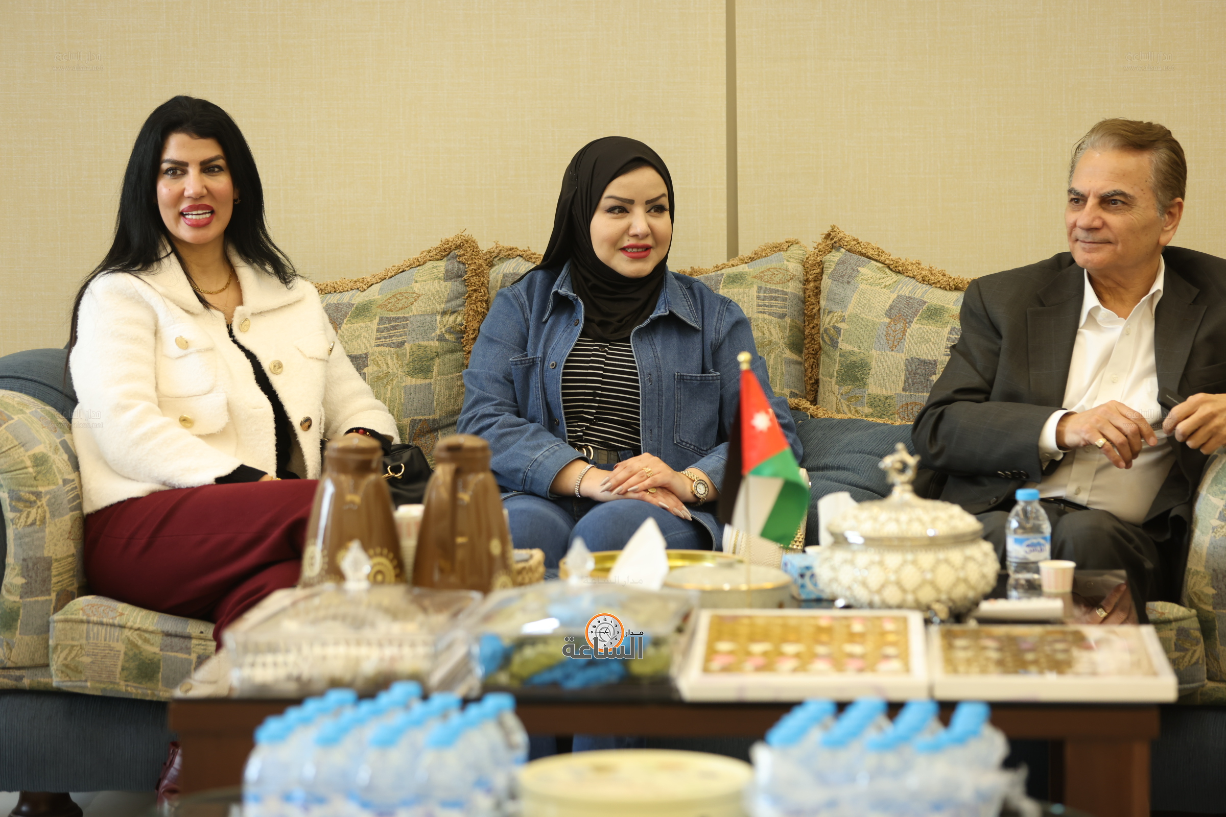 Madar Al-Saa Images 0.8936621694465666