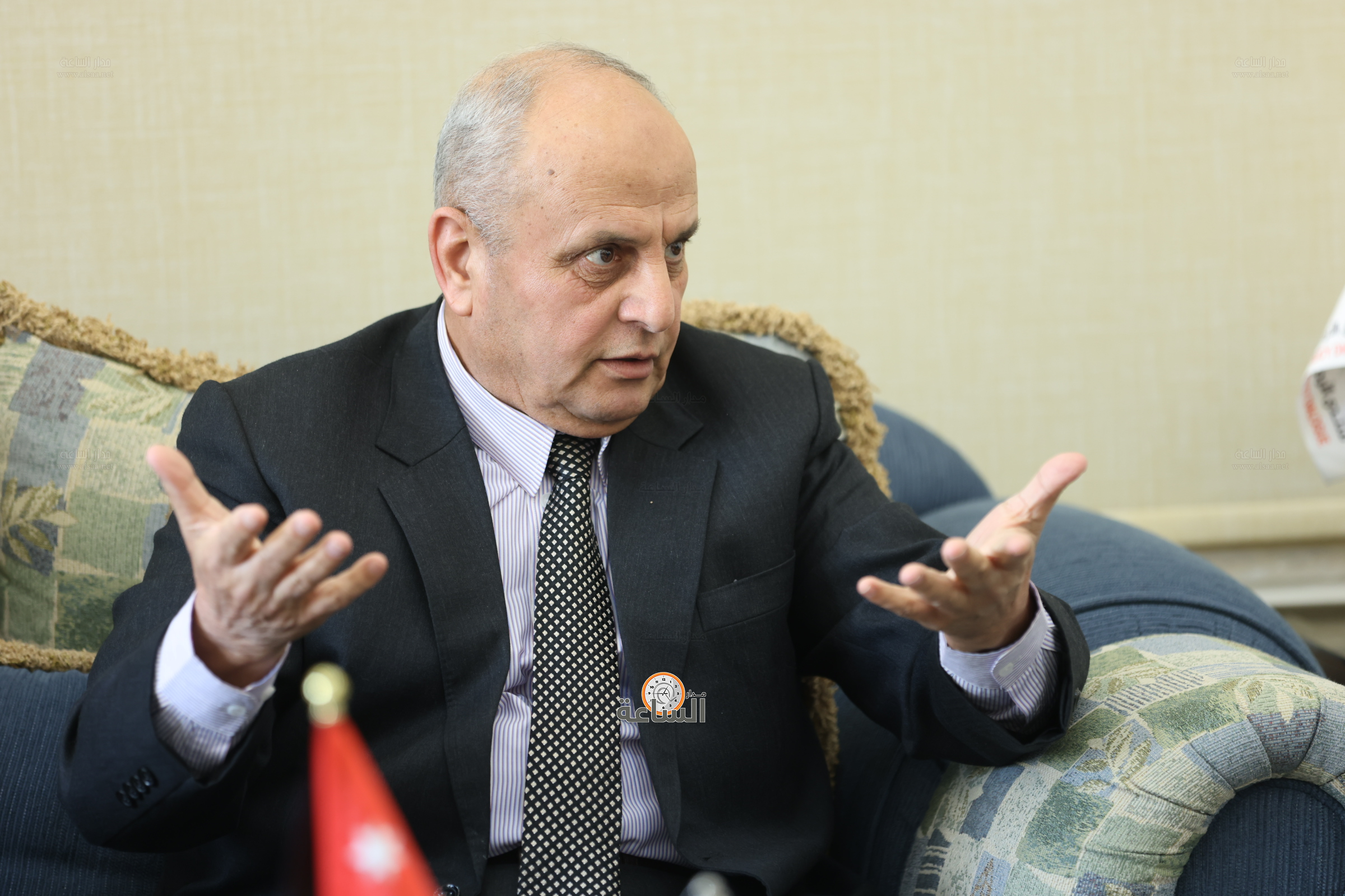 Madar Al-Saa Images 0.6435769528039763