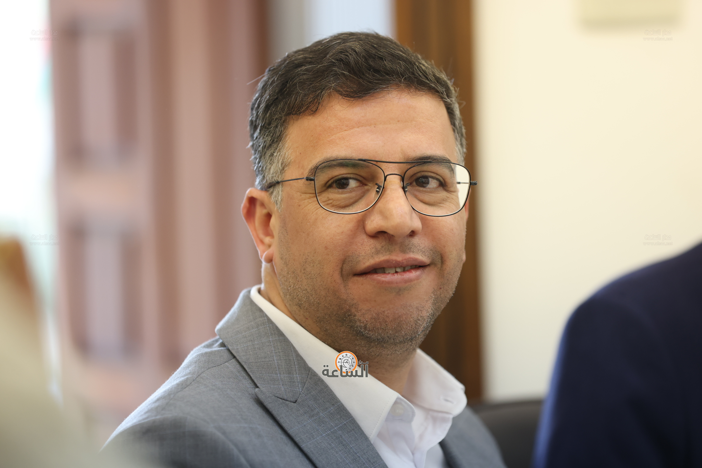 Madar Al-Saa Images 0.4625304060206704