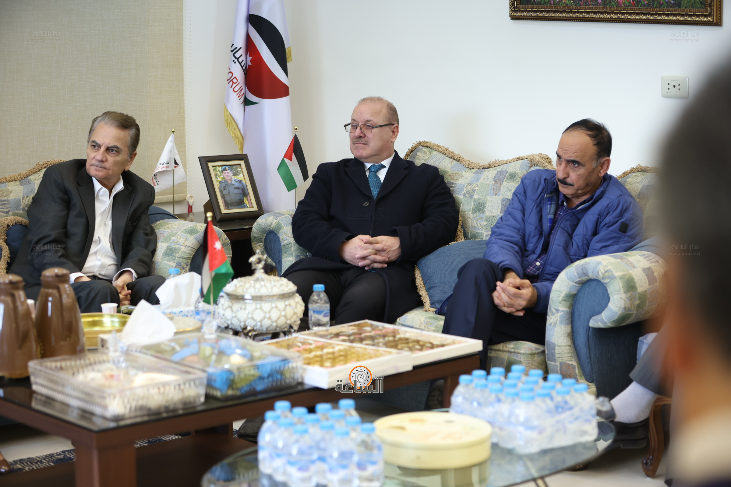 Madar Al-Saa Images 0.6067265025100681