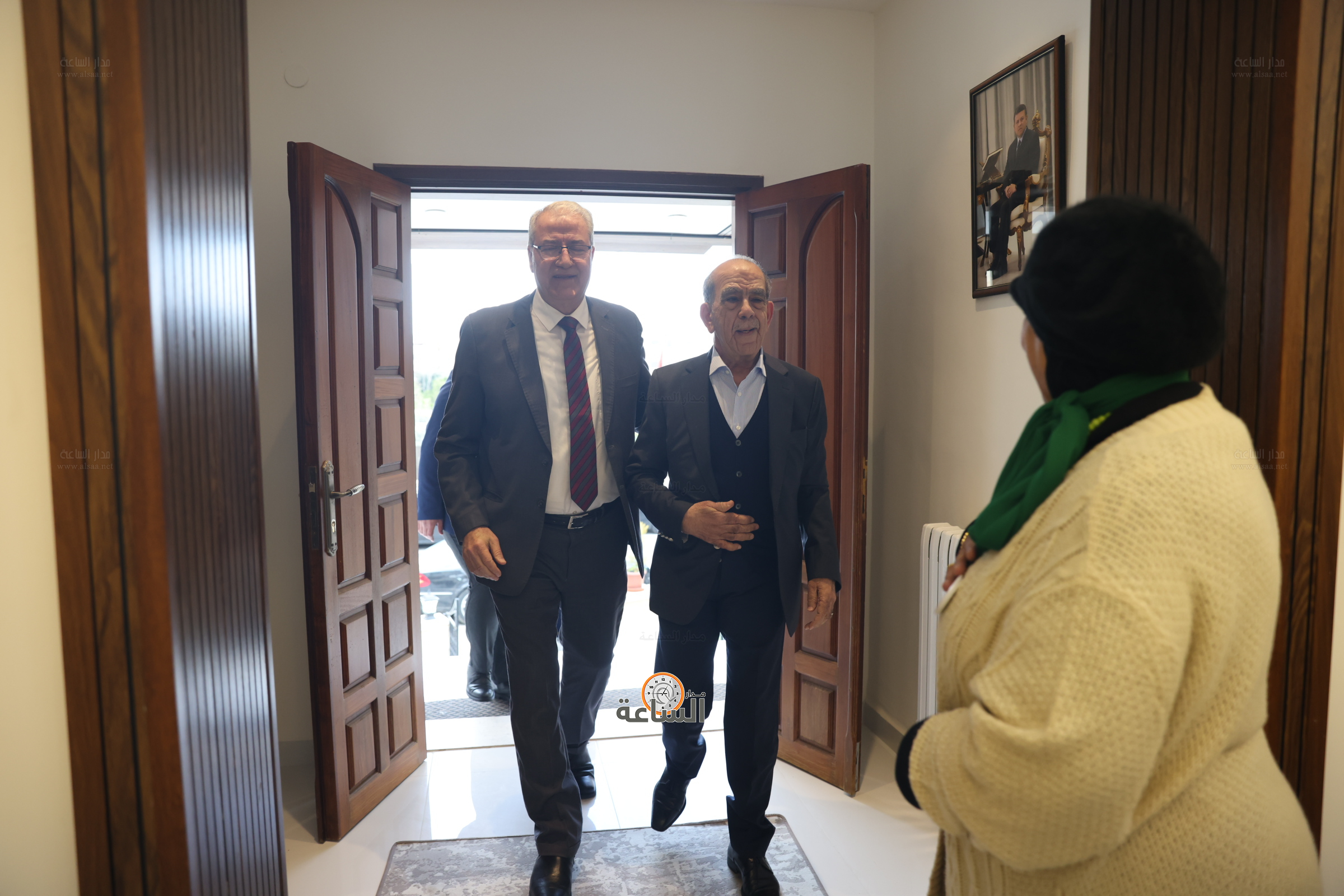 Madar Al-Saa Images 0.25625932730740386