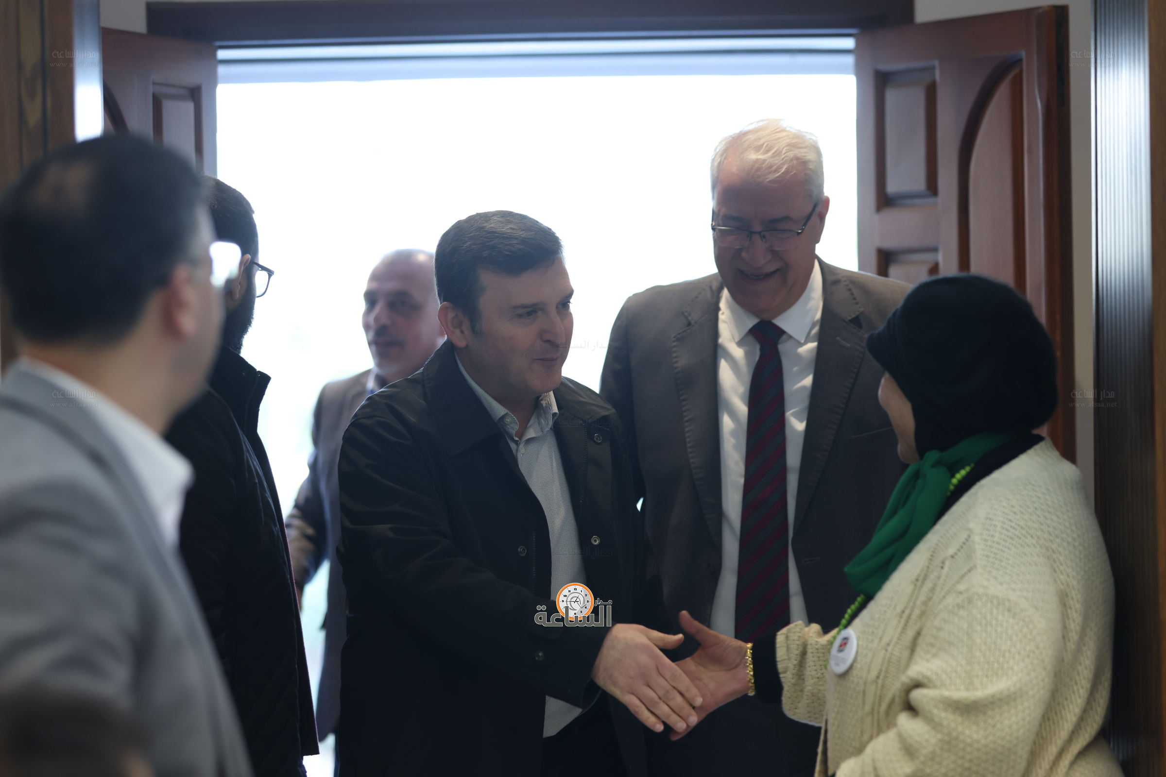 Madar Al-Saa Images 0.6244573543728424