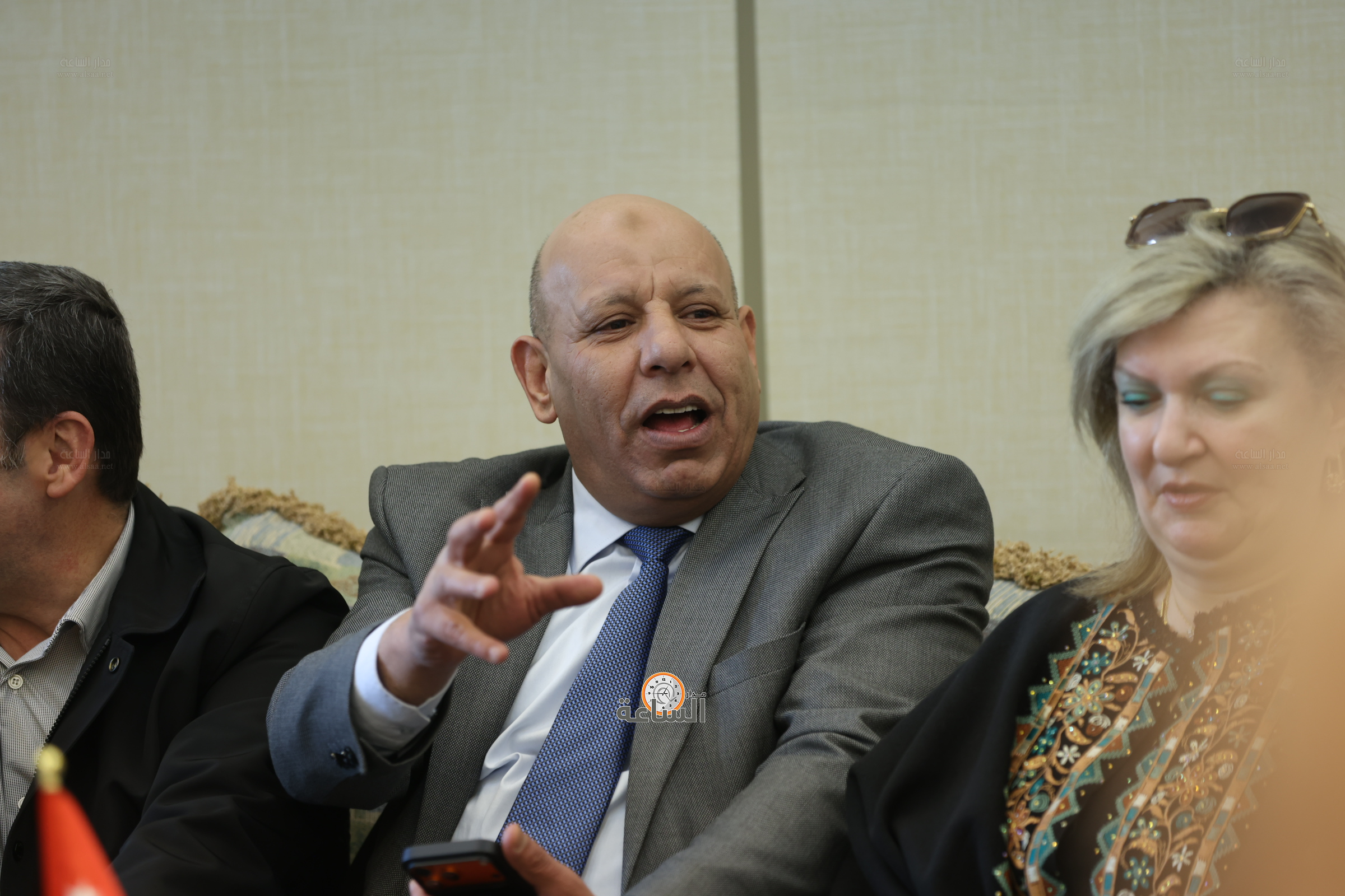 Madar Al-Saa Images 0.09886558965195513