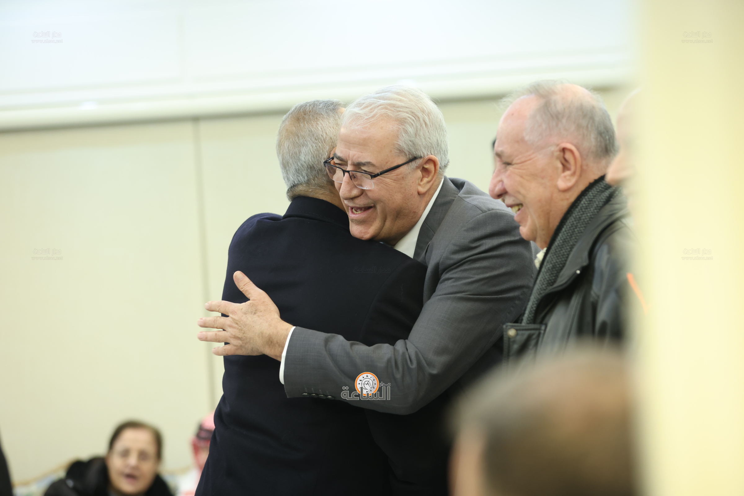 Madar Al-Saa Images 0.47415488810761164