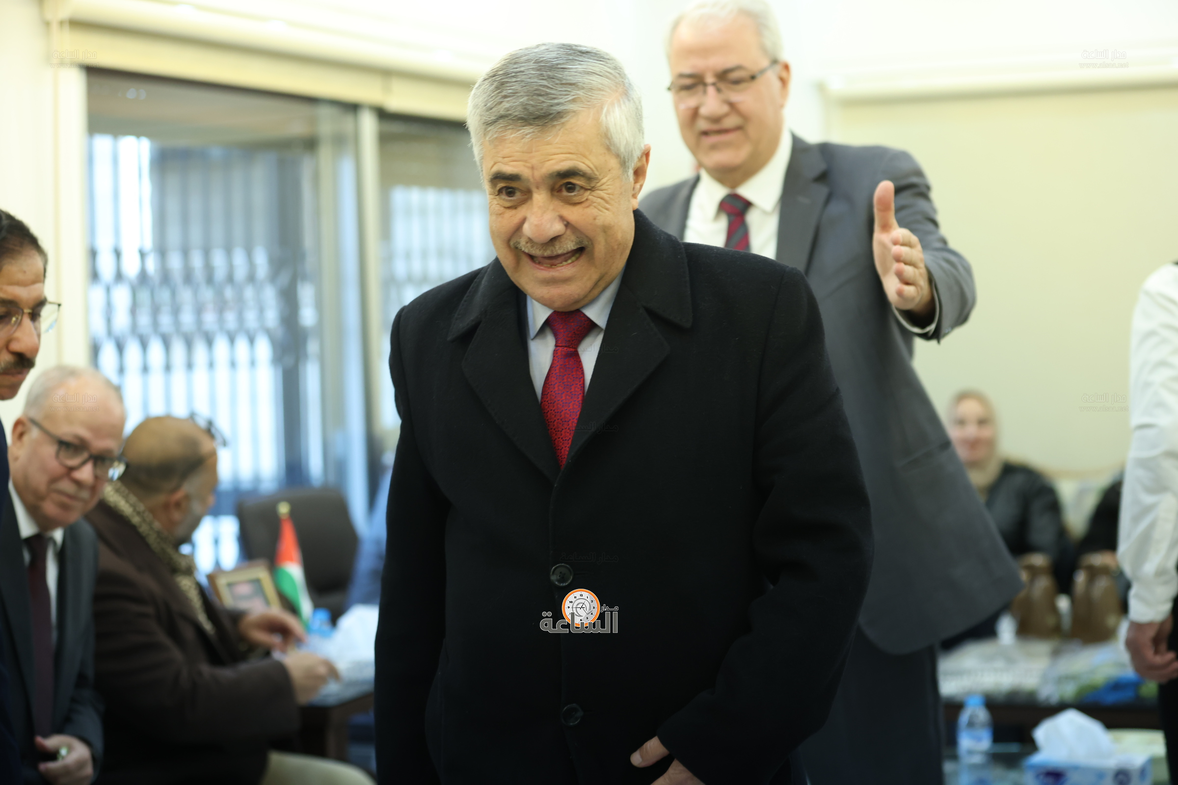 Madar Al-Saa Images 0.2998979330479472