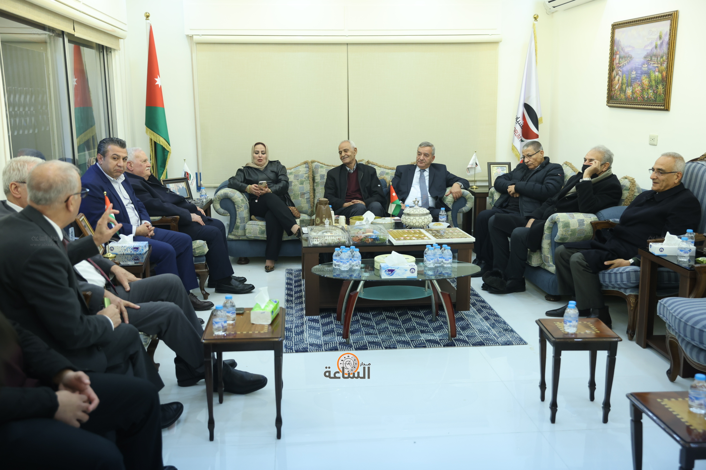 Madar Al-Saa Images 0.29363121430537675