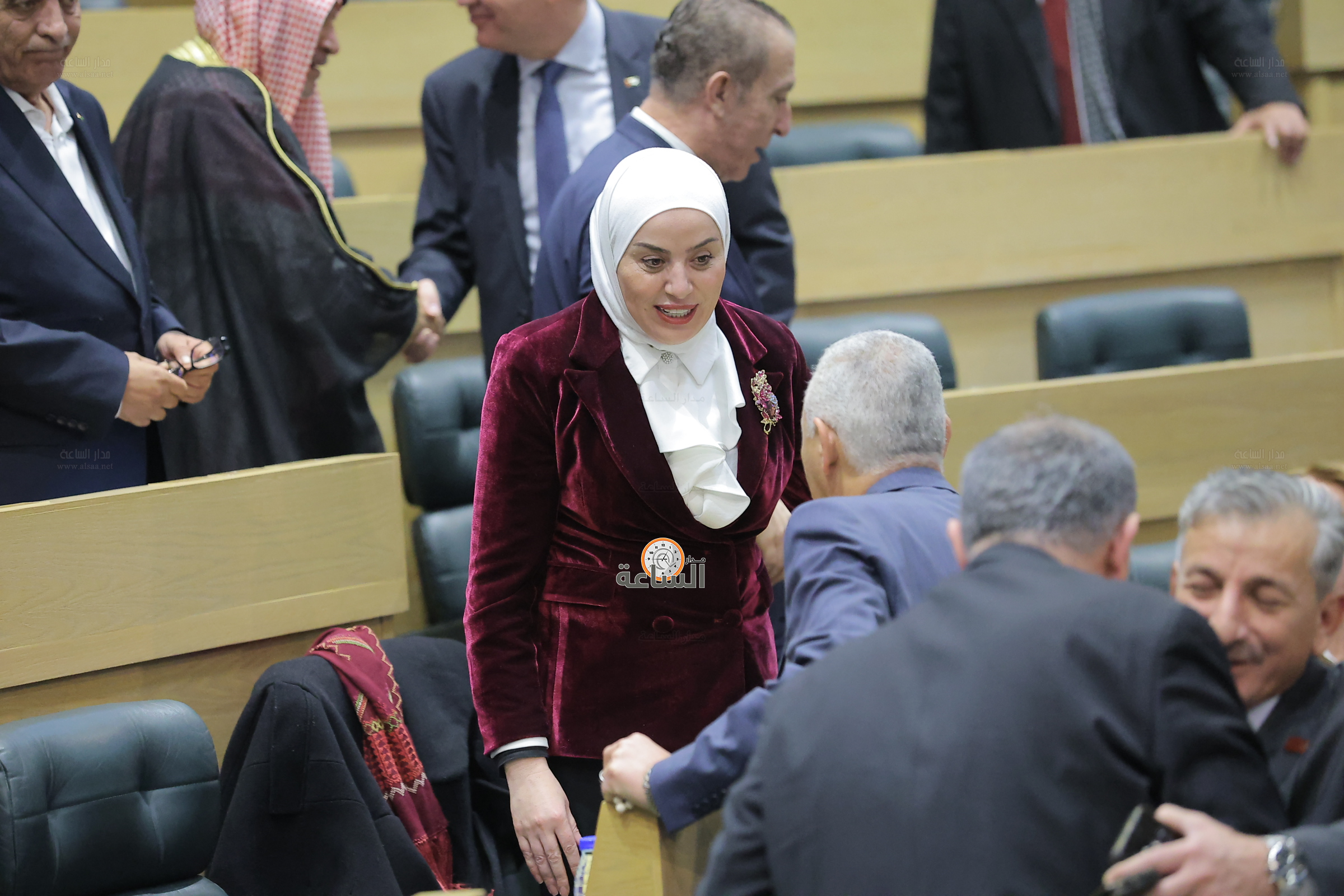 Madar Al-Saa Images 0.9743330060177733