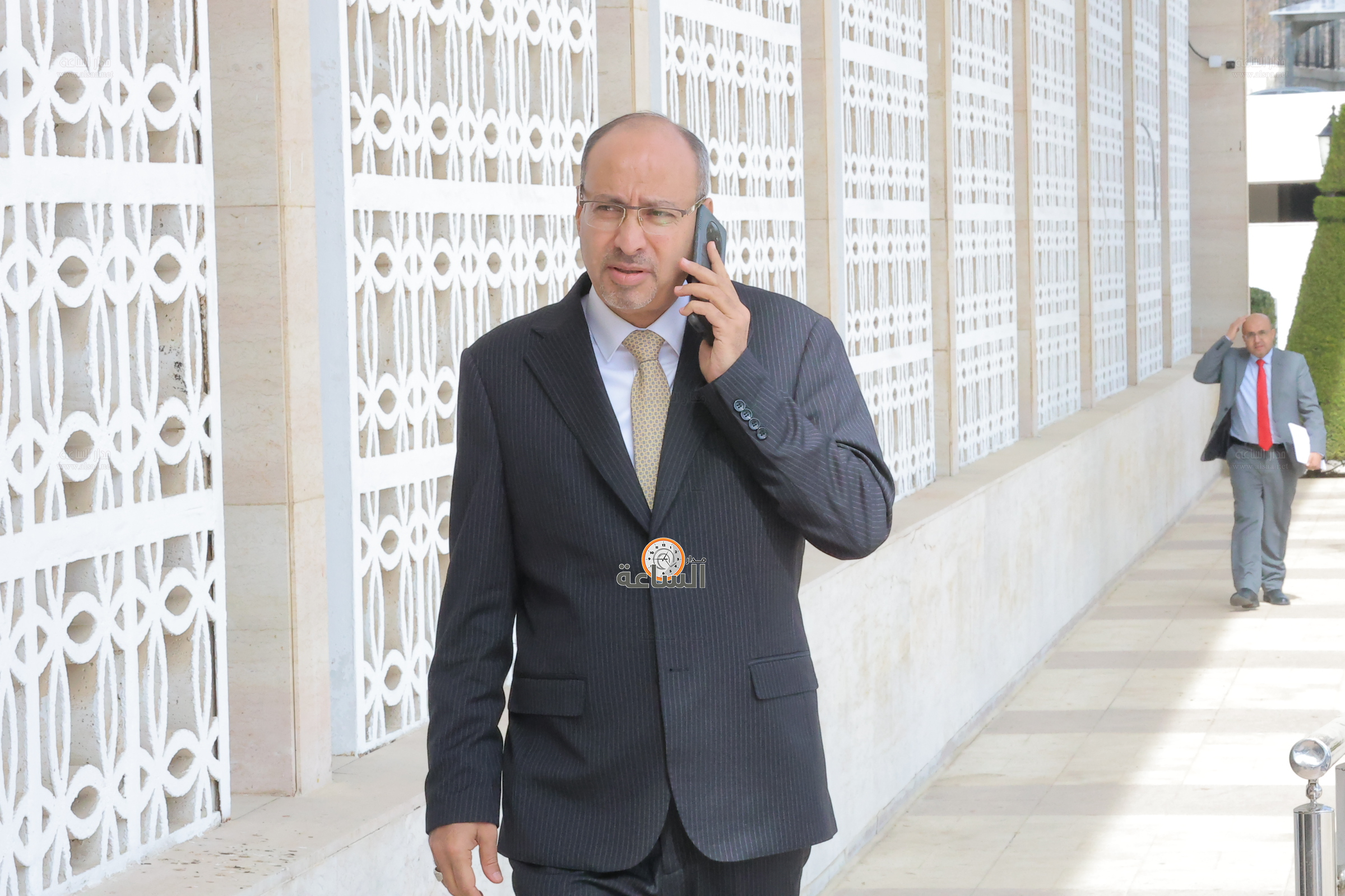 Madar Al-Saa Images 0.6919174779373516