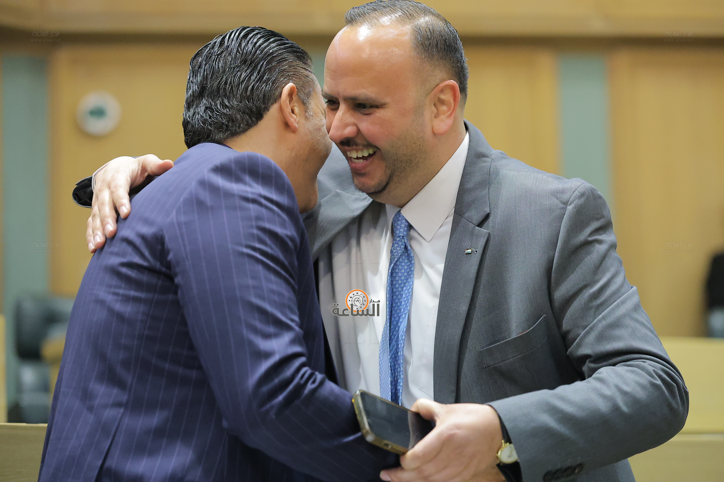 Madar Al-Saa Images 0.4274957041301146