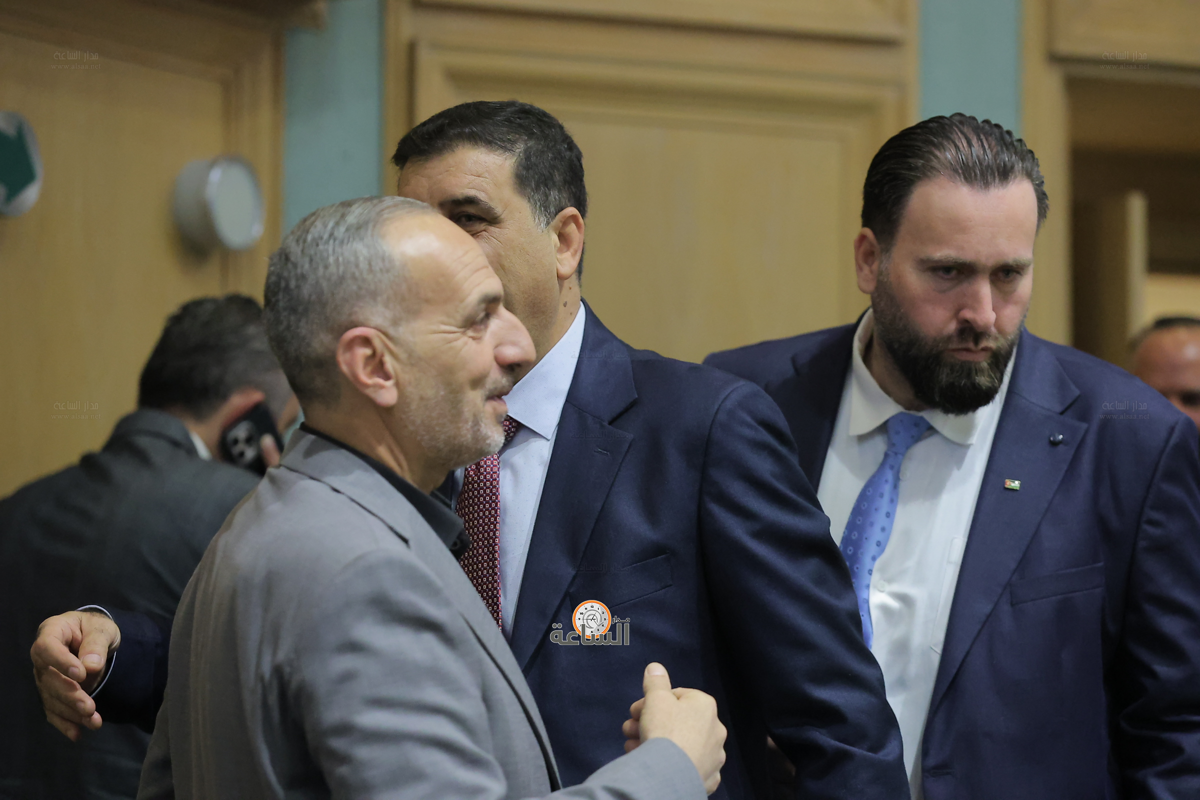 Madar Al-Saa Images 0.7942896735986938